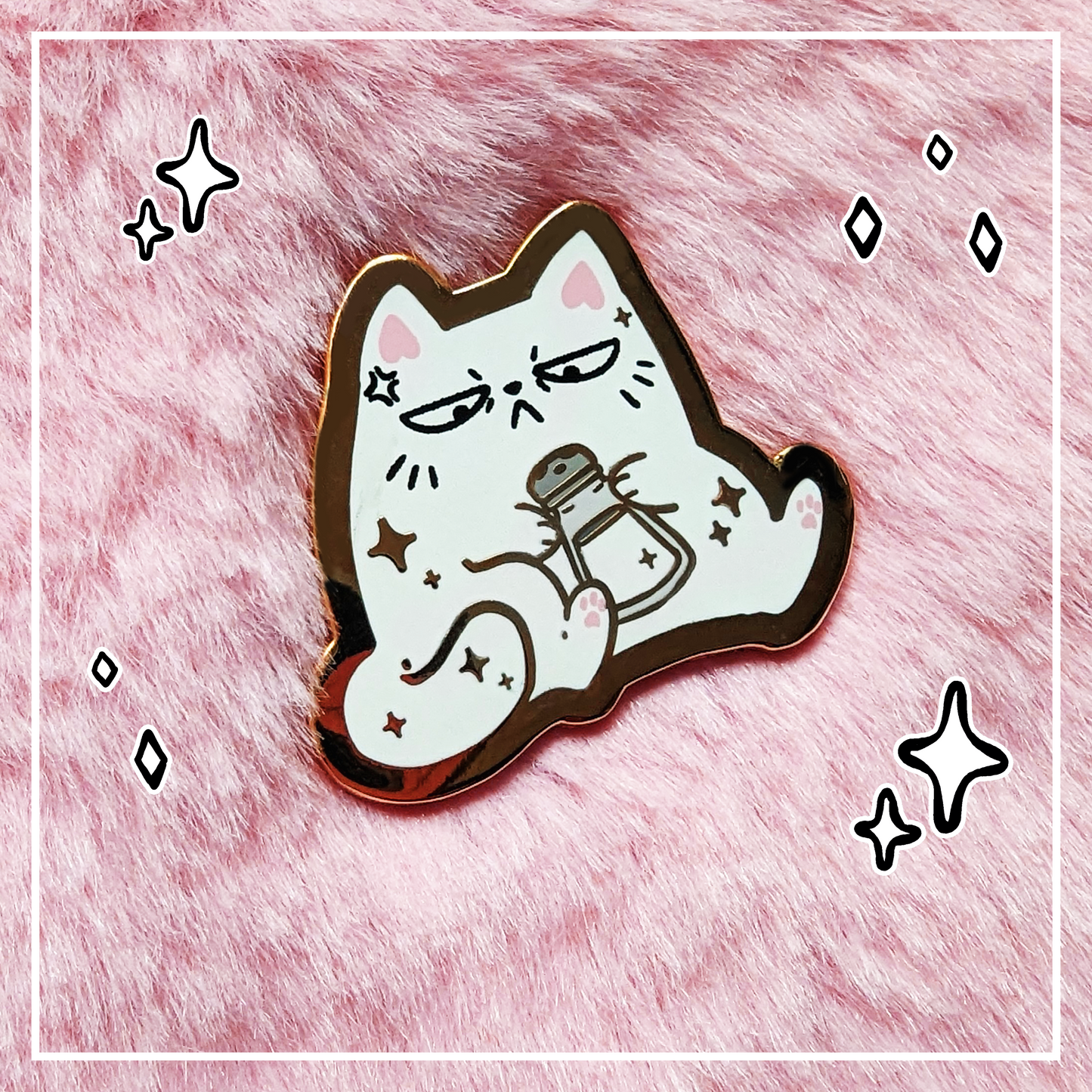 Paws'n'Pixels Slightly Salty enamel pin