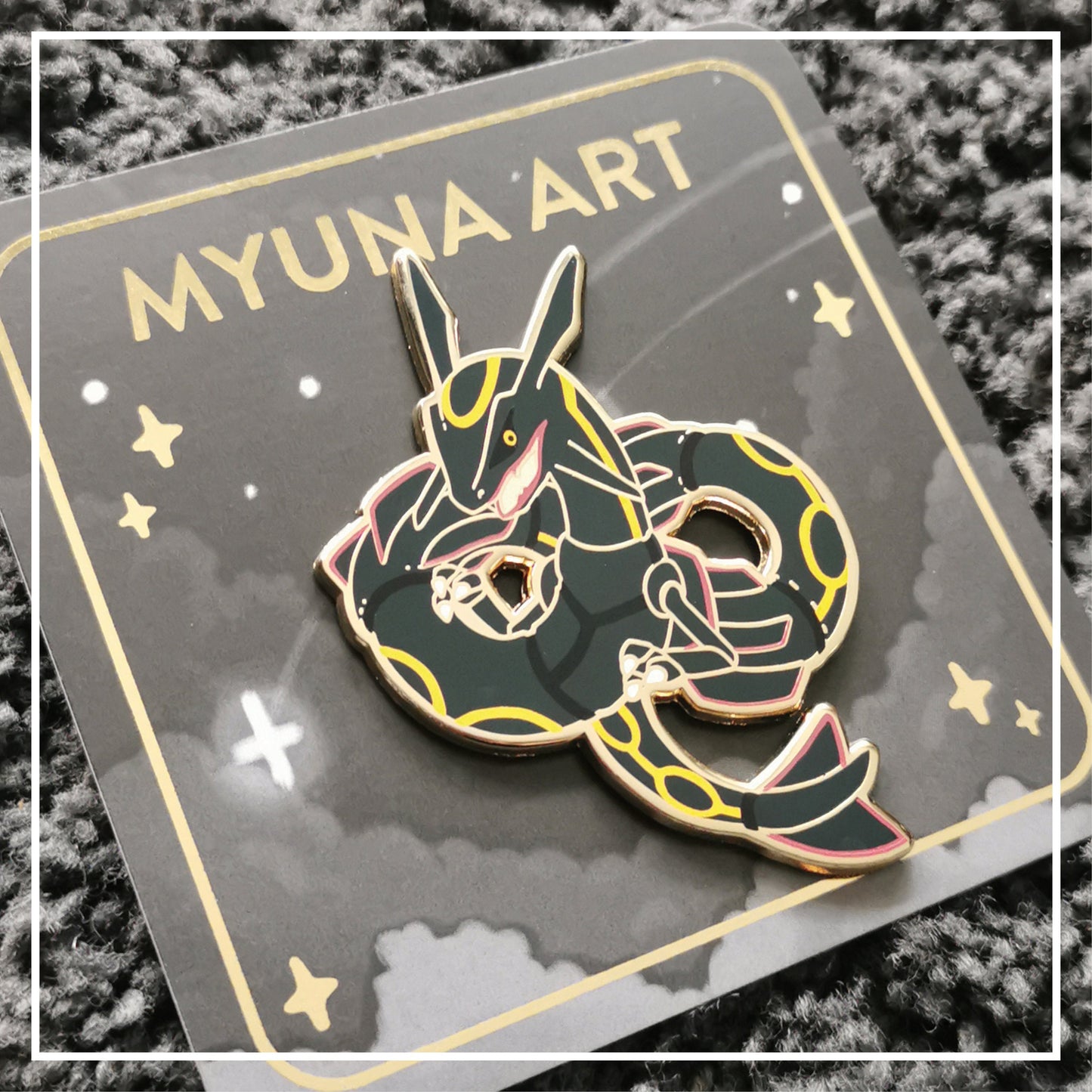 Myuna's XXL Shiny Rayquaza Pin – Big Fanart Sky Dragon Legendary Hard Enamel Pin with 4 pinback posts