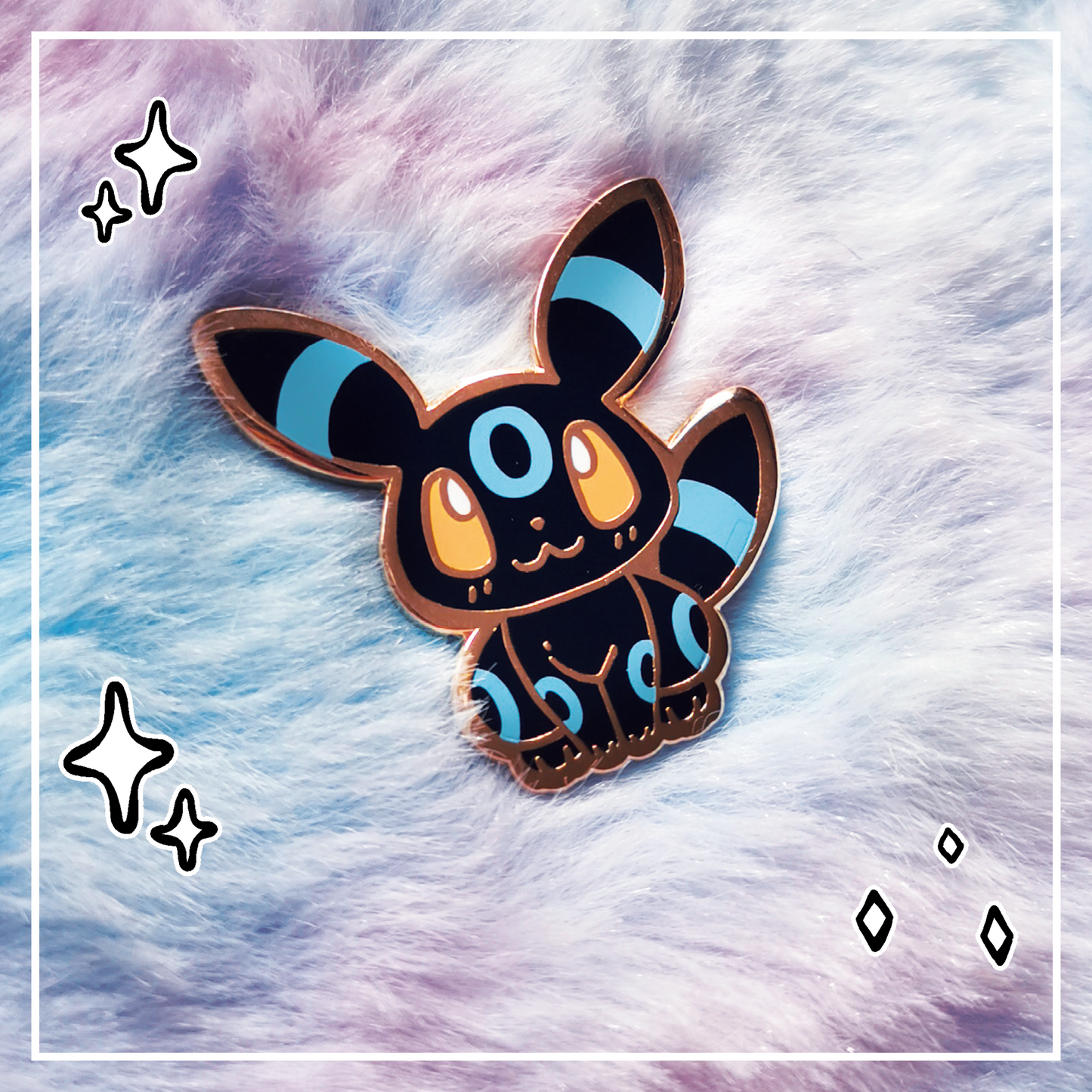 #0197 Shiny Night Fox Mini Pin