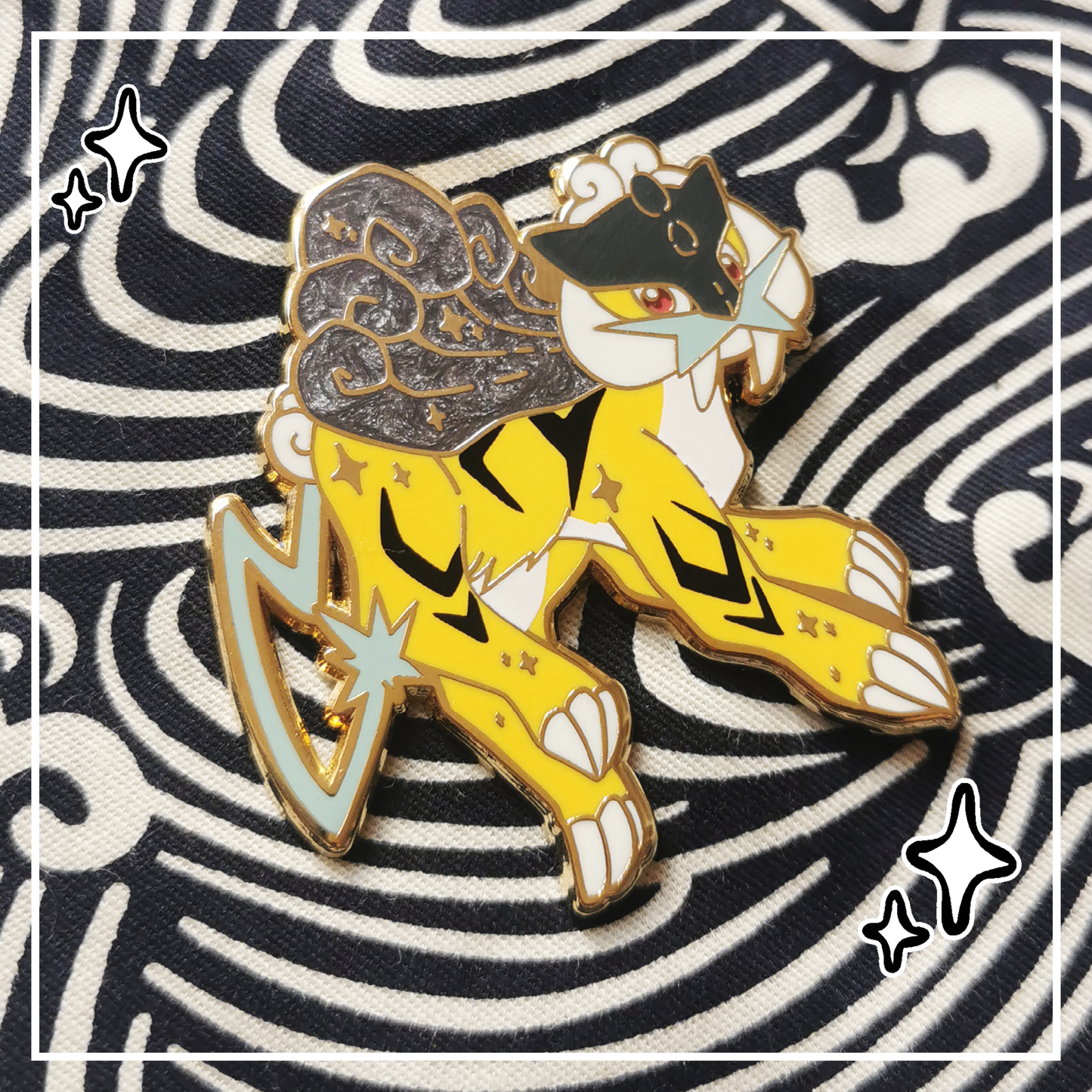 #0243 Thunder Hound Pearlescent Hard Enamel Pin