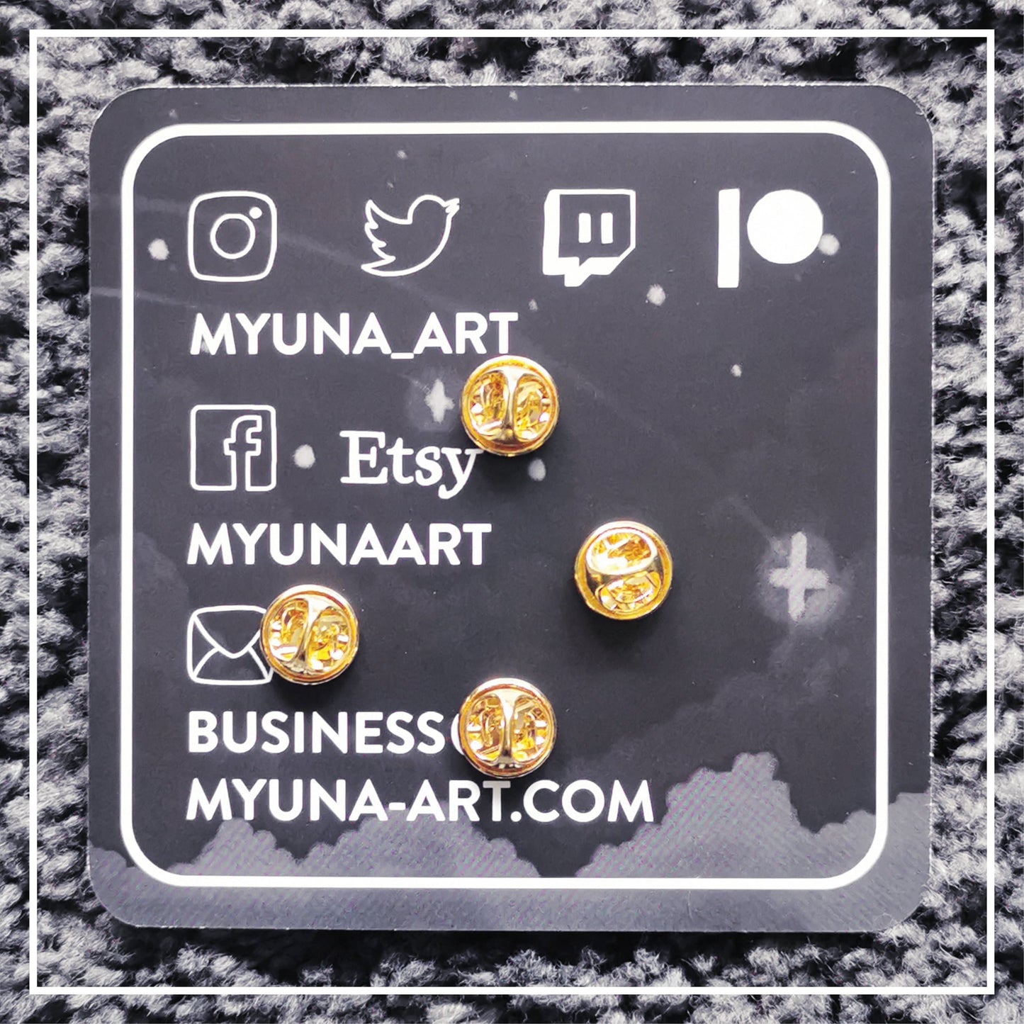 Myuna's XXL Mega Rayquaza Pin – Big Fanart Sky Dragon Legendary Hard Enamel Pin with 4 pinback posts